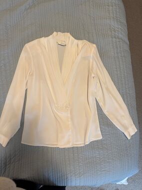 Elegant Women's White Button Front Blouse